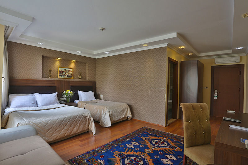 The Istanbul Hotel ภายนอก รูปภาพ